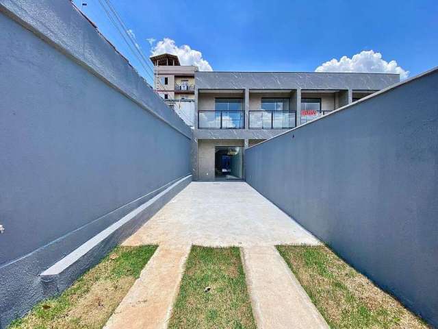 Casa geminada com 2 Quartos à Venda, 120m², Santa Branca, próximo à Avenida Dom Pedro I