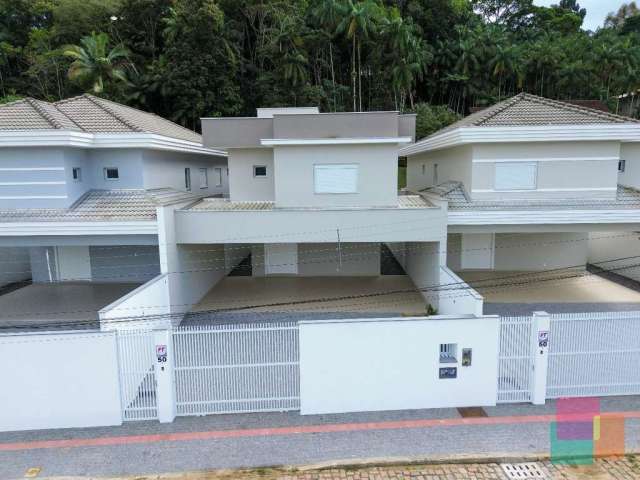 Casa com 4 quartos à venda na Campo Alegre, --, Atiradores, Joinville por R$ 2.215.000