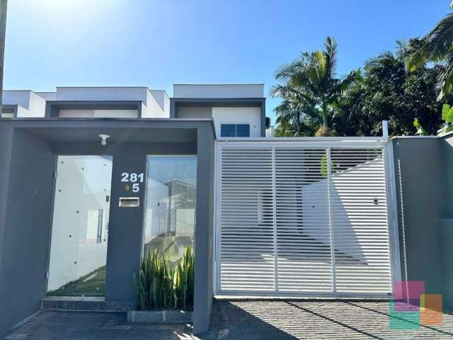 Casa com 3 quartos à venda na Rua Riachuelo, --, Bom Retiro, Joinville por R$ 1.200.000