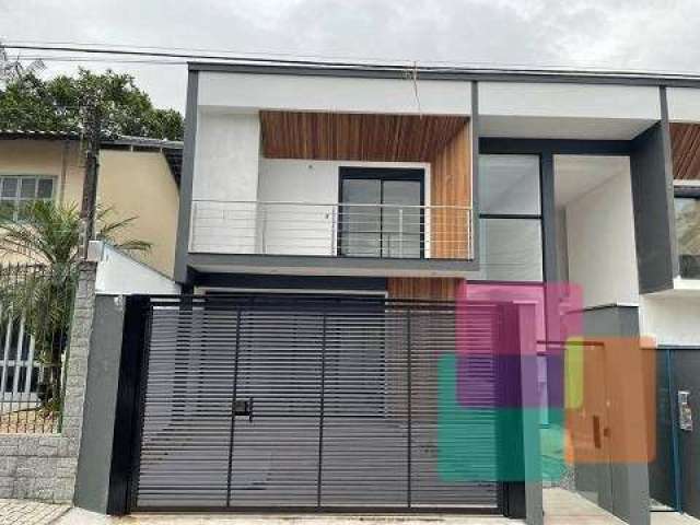 Casa com 3 quartos à venda na Rua Rio Negrinho, --, Saguaçu, Joinville por R$ 890.000