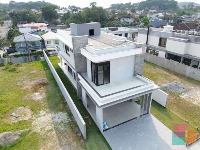 Casa em condomínio fechado com 3 quartos à venda na Rua Emílio Germano Riesenberg, --, Glória, Joinville por R$ 2.450.000