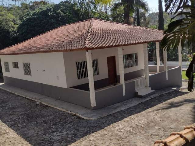 Sitio com 47.000m²