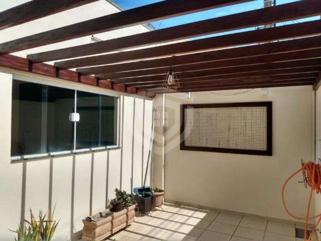 Casa jardim redentor | 3 quartos | 1 suíte | 1 sala | 2 vagas | ótima localização