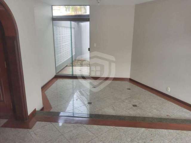 Casa para à venda no bairro Jardim Estoril IV em Bauru - Imobiliária em Bauru - Grizoni Imobiliária