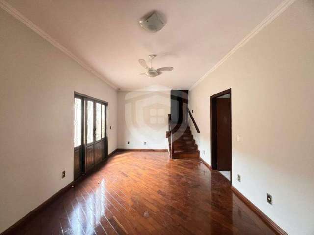 Casa com 3 quartos para alugar, 180 m² - Jardim América, 3 vagas