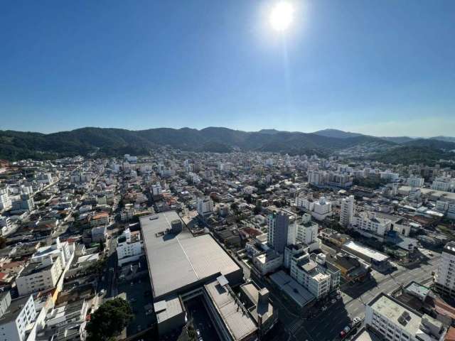 Apartamento para alugar no bairro Centro - Balneário Camboriú/SC