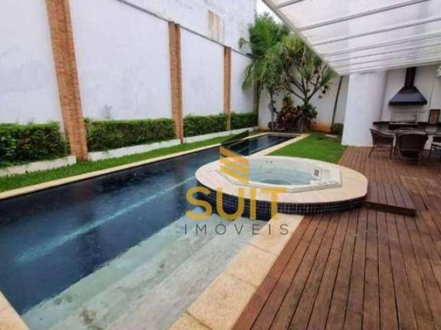 Residencial 2 - Casa com 500m², 4 Suítes, 8 Vagas, Churrasqueira, Piscina e Hidromassagem em Barueri/SP! Contato: Suit (11) 94584-8250