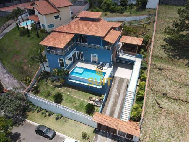 Granja Caiapiá - Casa com 377,80m² , 3 Dormitórios , 1 Suíte Master , 5 Vagas , Piscina com Borda Infinita , Espaço Gourmet , Em Cotia/SP! Contato: S