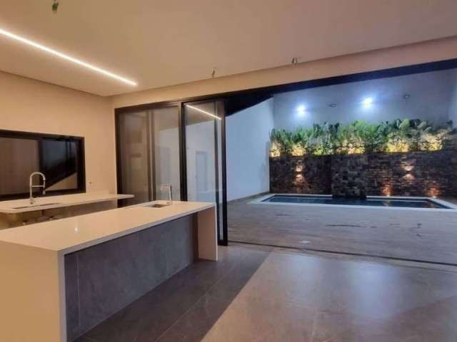 Casa com 4 dormitórios à venda, 400 m² por R$ 4.000.000 - Tamboré - Santana de Parnaíba/SP! Contato: Suit (11) 94584-8250