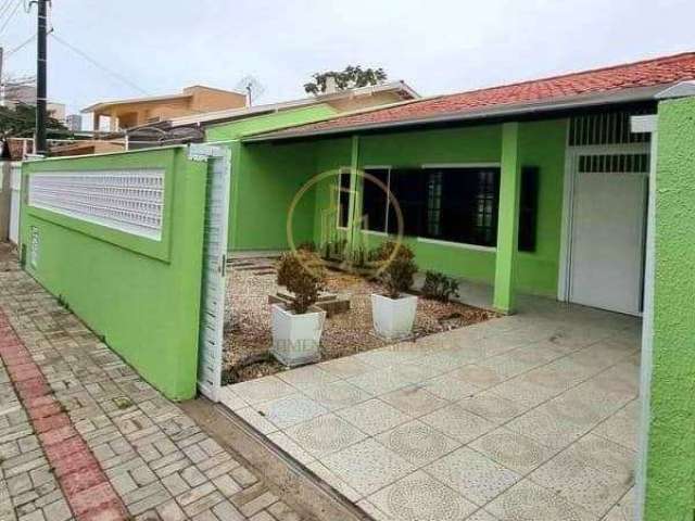 Casa com 3 dormitórios na Praia de Bombas-Bombinhas-SC