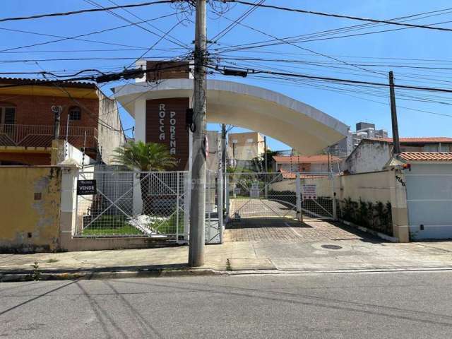 Casa em Condomínio para Venda em Sorocaba, Rocca Porena Residencial, 3 dormitórios, 1 suíte, 2 banheiros, 2 vagas