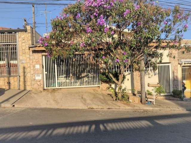 Casa com 3 quartos à venda na Rua das Dálias, 1227, Jardim das Bandeiras, Campinas, 410 m2 por R$ 550.000