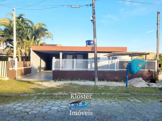 Casa a venda Balneário Shangri-lá com piscina