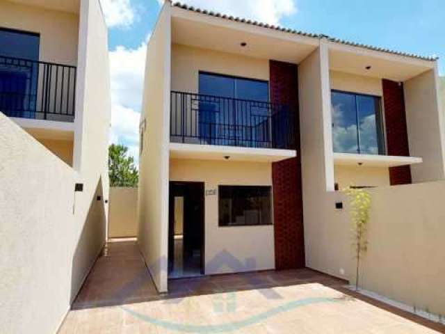 Casa com 2 quartos à venda na Rua Félix Pacheco, Uvaranas, Ponta Grossa, 60 m2 por R$ 235.000