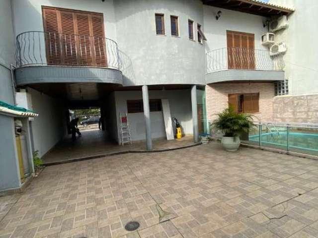 Casa com 3 quartos à venda na Vila Eunice Nova, Cachoeirinha , 300 m2 por R$ 1.500.000