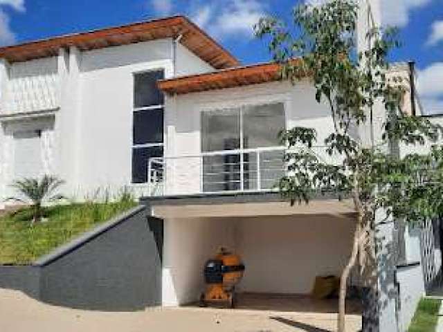 Casa com 3 dormitórios à venda, 150 m² por R$ 1.050.000,00 - Bairro Do Grama - Caçapava/SP