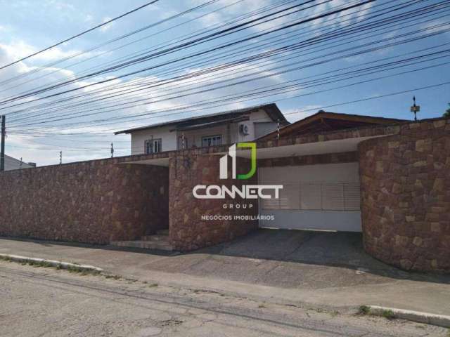 Casa com 300m² e terreno de 540m² à venda por R$ 1.200.000 - São Vicente - Itajaí/SC