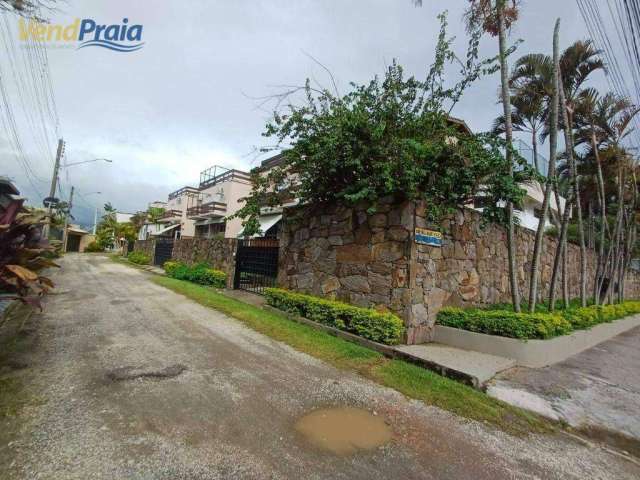 Casa com 3 dormitórios à venda, 158 m² por R$ 1.200.000,00 - Arrastão - São Sebastião/SP