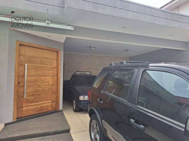 Casa de alto padrão no coração da Vila Esperança com quatro dormitórios sendo duas suítes e quatro vagas de garagem