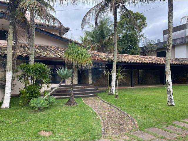 Casa à venda no condomínio bougainvilee ii, maitinga -bertioga - com 5 suítes