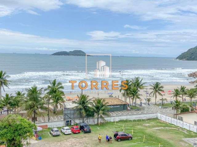 Cobertura duplex com ampla vista para o mar na Praia do Tombo, no Guarujá! Com churrasqueira gourmet