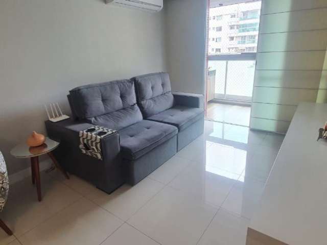 Lindo apartamento de 2 quartos pronto pra morar!