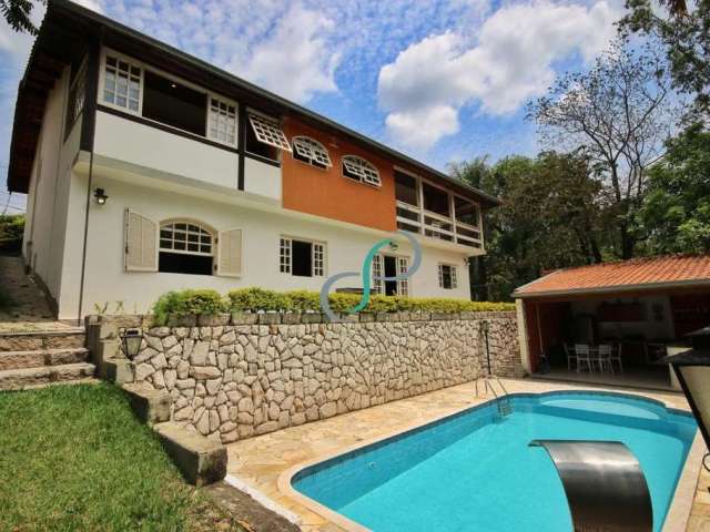 Casa em Condomínio Clube de Campo Valinhos com 4 dormitórios por R$1.270.000