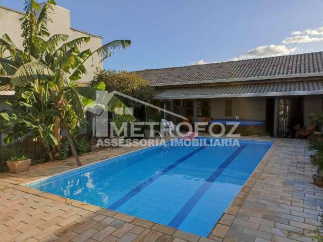 Casa com piscina e 2 dormitórios à venda, JARDIM BOURBON, FOZ DO IGUAÇU - PR