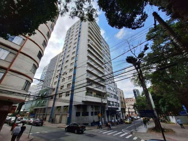 Apartamento para Venda em Juiz de Fora, Centro, 4 dormitórios, 1 suíte, 3 banheiros, 1 vaga