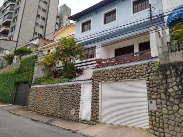 Casa para Venda em Juiz de Fora, Bom Pastor, 3 dormitórios, 1 suíte, 2 banheiros