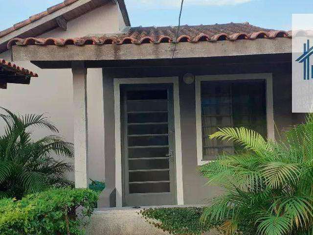 Casa com 2 dormitórios à venda, 62 m² por R$ 260.000,00 - Conjunto Residencial Vila Leila - São José dos Campos/SP