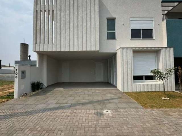 Sobrado em condominio à venda, 211 m² por R$ 1.900.000 - FAG - Cascavel/PR