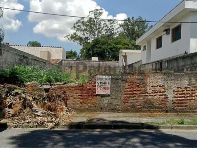 Terreno na Vila Inah