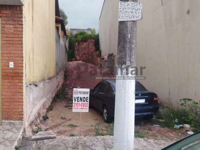 Terreno à Venda em Taboão da Serra