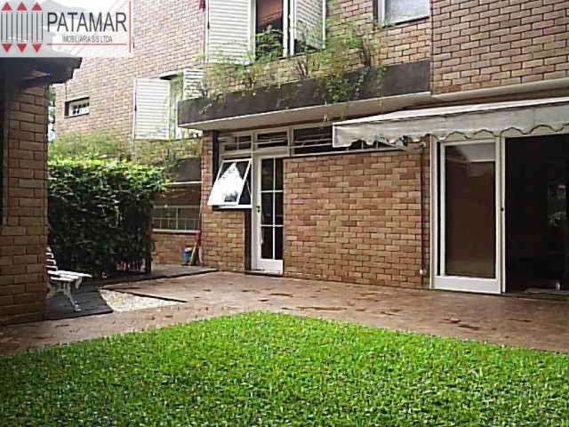 Casa à venda com 5 dormitórios, 3 suítes e 4 vagas no Jardim Morumbi