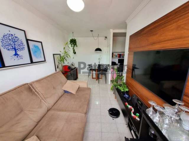 Charmoso apartamento na Vila Silvestre com ótima localização