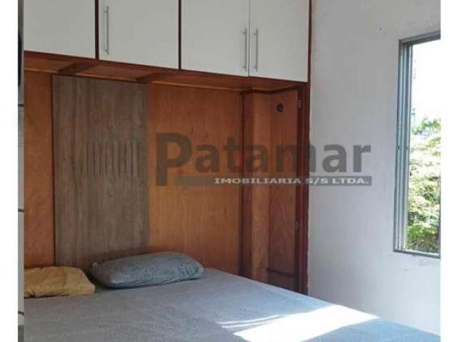 Apartamento no Jardim Adhemar de Barros com ótima localização