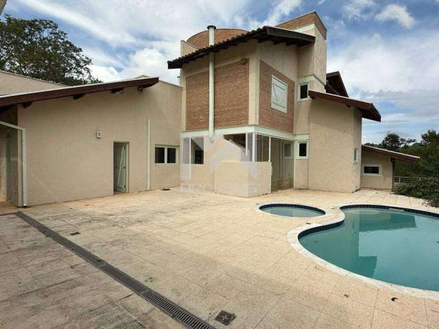 Casa à venda no Condomínio Vale da Santa Fé em Vinhedo - SP.