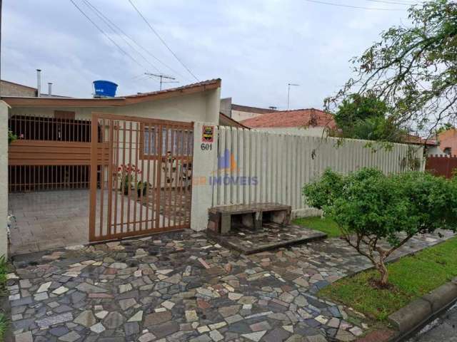 Casa para Venda em Pinhais, Atuba, 4 dormitórios, 2 banheiros, 2 vagas