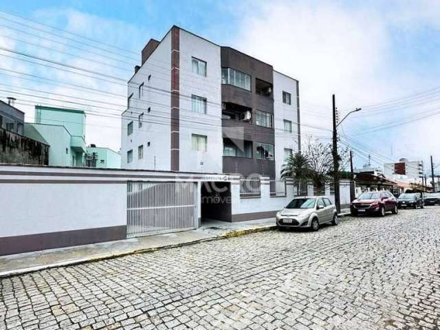 Apartamento | Czerniewicz | 3 quartos (1 suíte) | 77m²