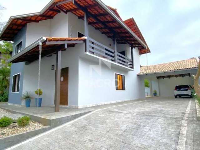 Casa | Baependi | 3 quartos (1 suíte) | 260m²