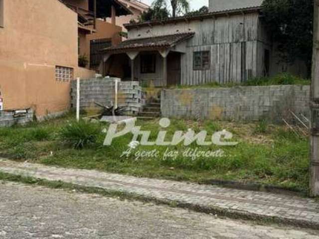 Terreno de 258m² á Venda no Bairro Bombas - Bombinhas/SC