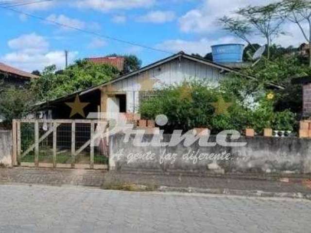 Terreno + Casa á Venda - Bairro Bombas - Bombinhas/SC