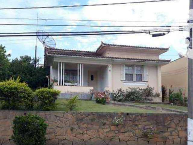 Casa com 3 dormitórios à venda, 220 m² por R$ 1.500.000,00 - Pinheirinho - Vinhedo/SP