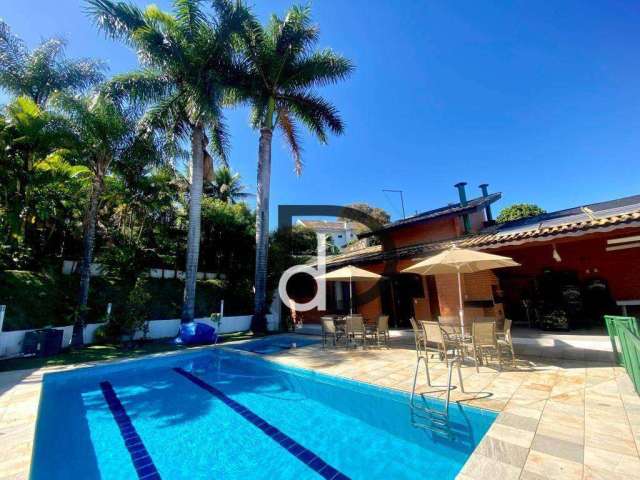 Casa com 6 dormitórios à venda, 385 m² por R$ 3.200.000,00 - Condomínio Marambaia - Vinhedo/SP