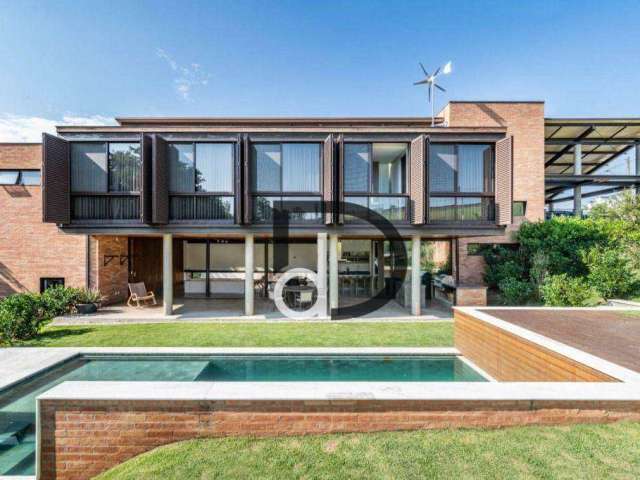 Casa com 5 dormitórios à venda, 300 m² por R$ 4.200.000,00 - Condomínio Villa Lombarda - Valinhos/SP