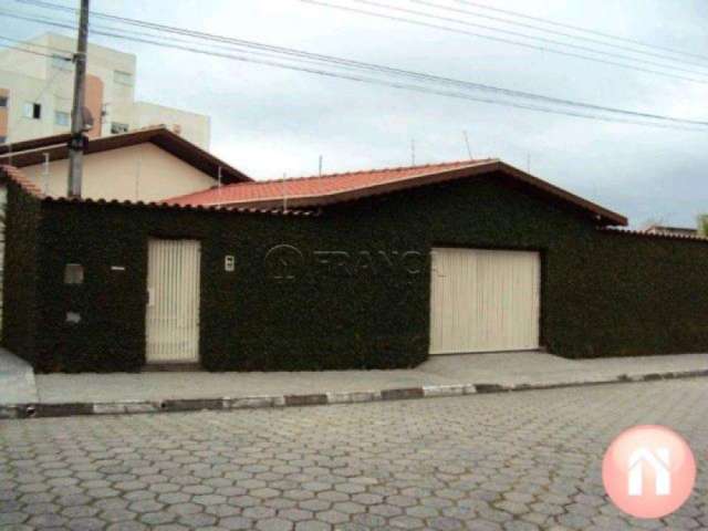 Casa Padrão em Jacareí