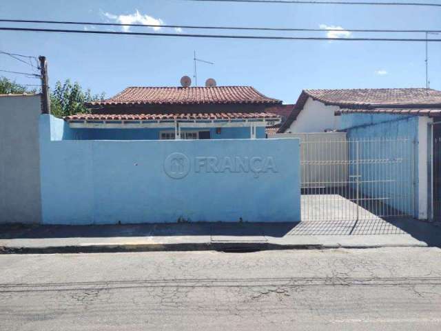 Casa com 3 Dormitórios 1 Suíte - Cidade Jardim !!!