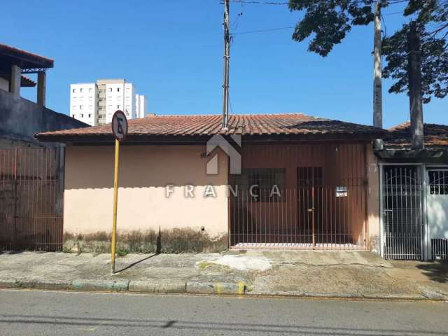 Casa à venda no bairro Jardim das Indústrias