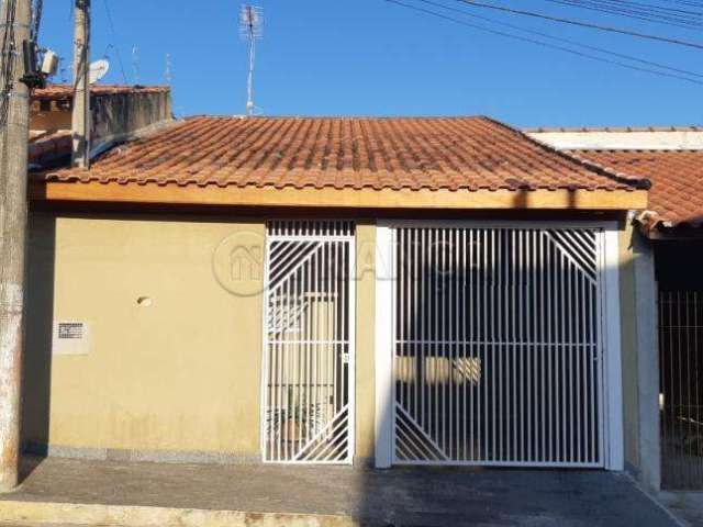 Casa Padrão em Jacareí